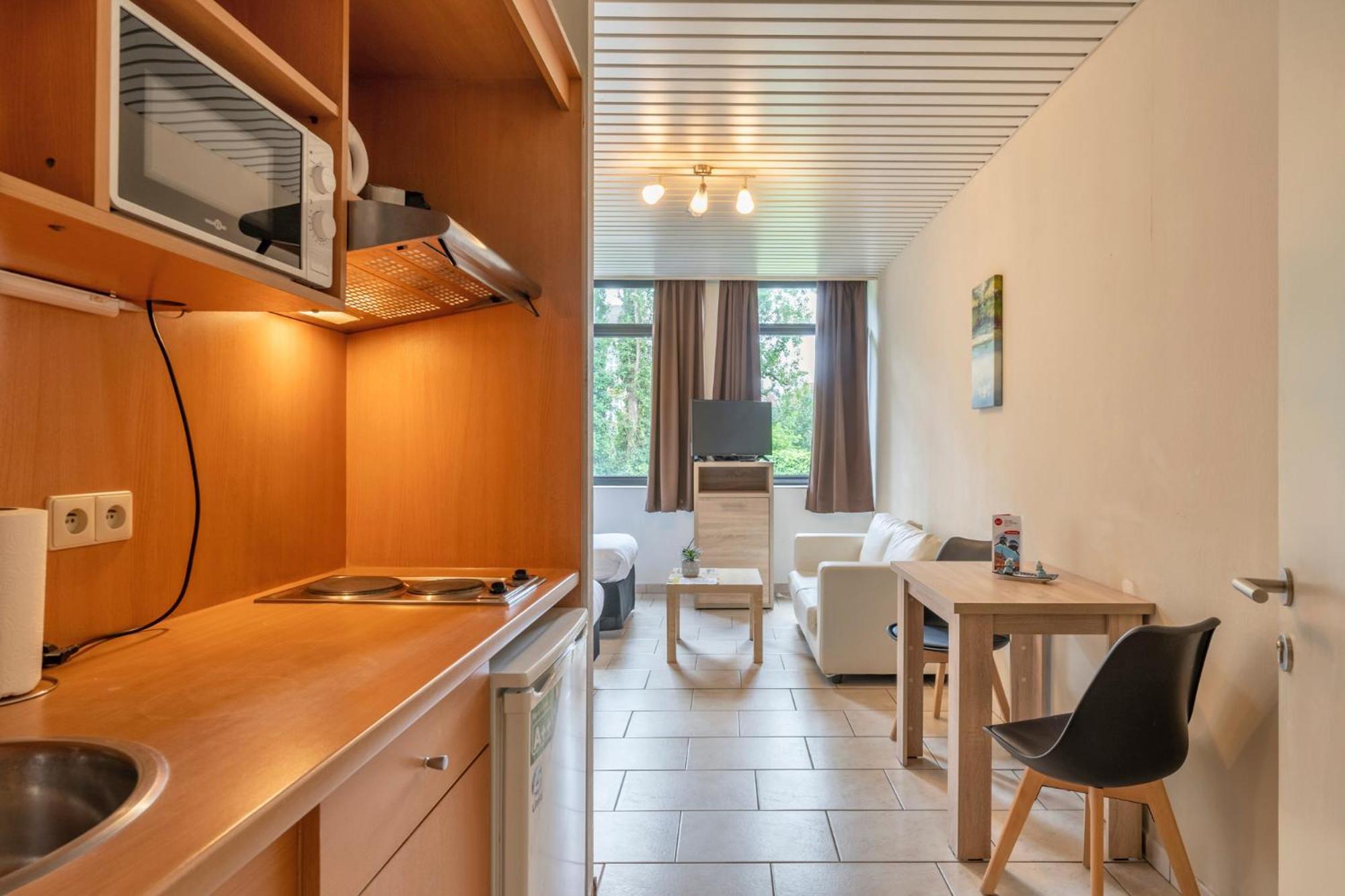 Condo Gardens בריסל מראה חיצוני תמונה