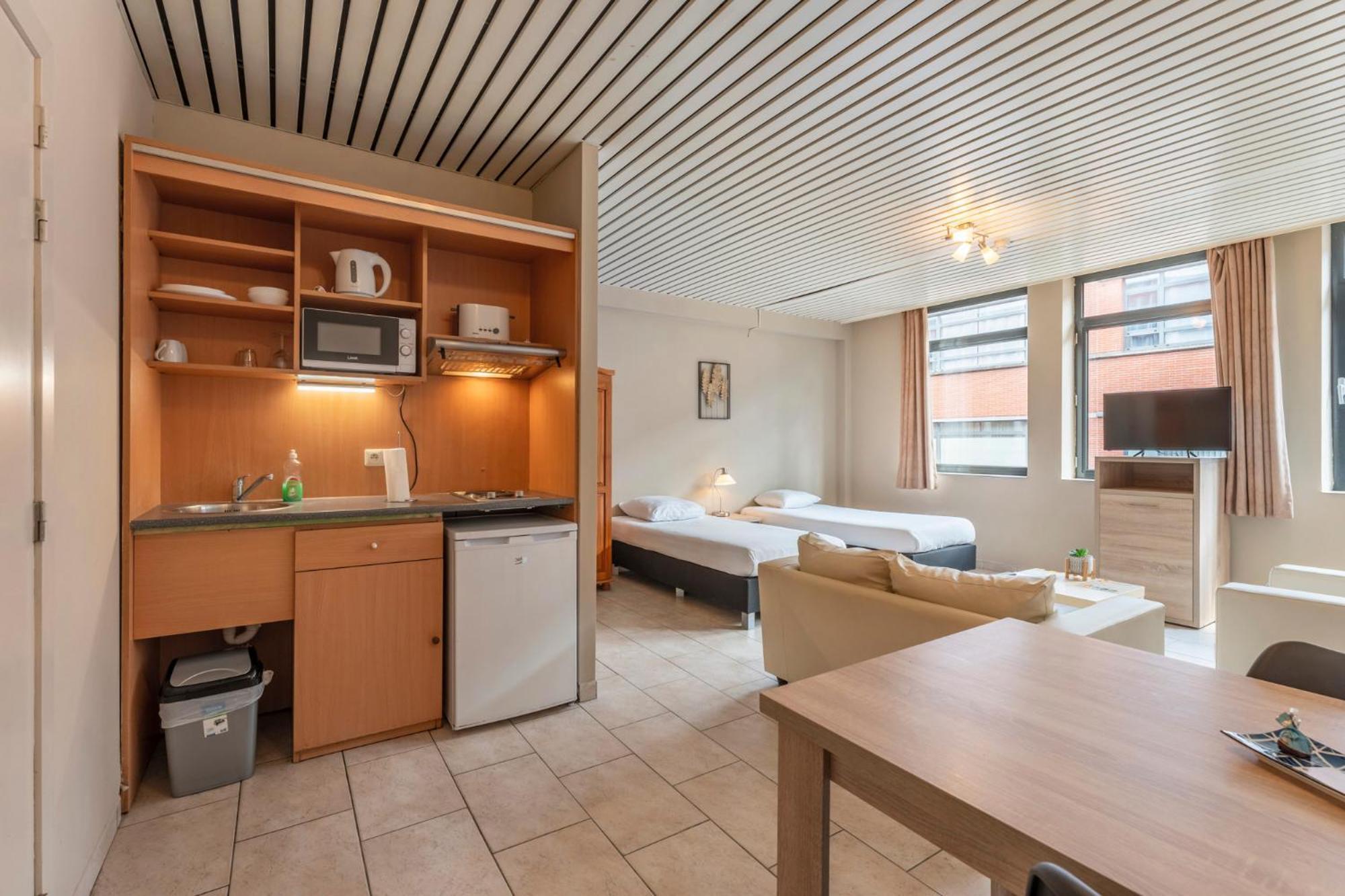 Condo Gardens בריסל מראה חיצוני תמונה