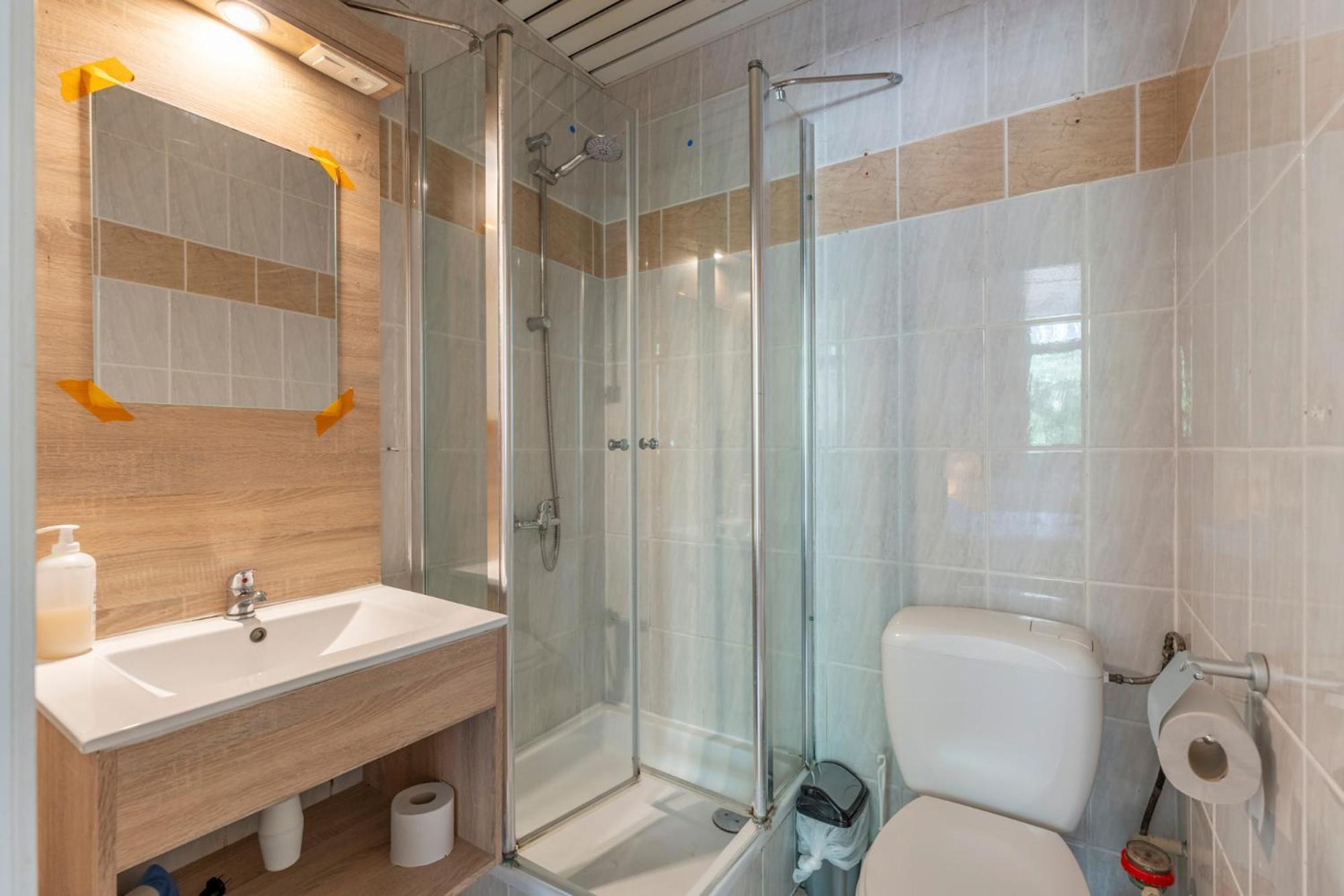 Condo Gardens בריסל מראה חיצוני תמונה